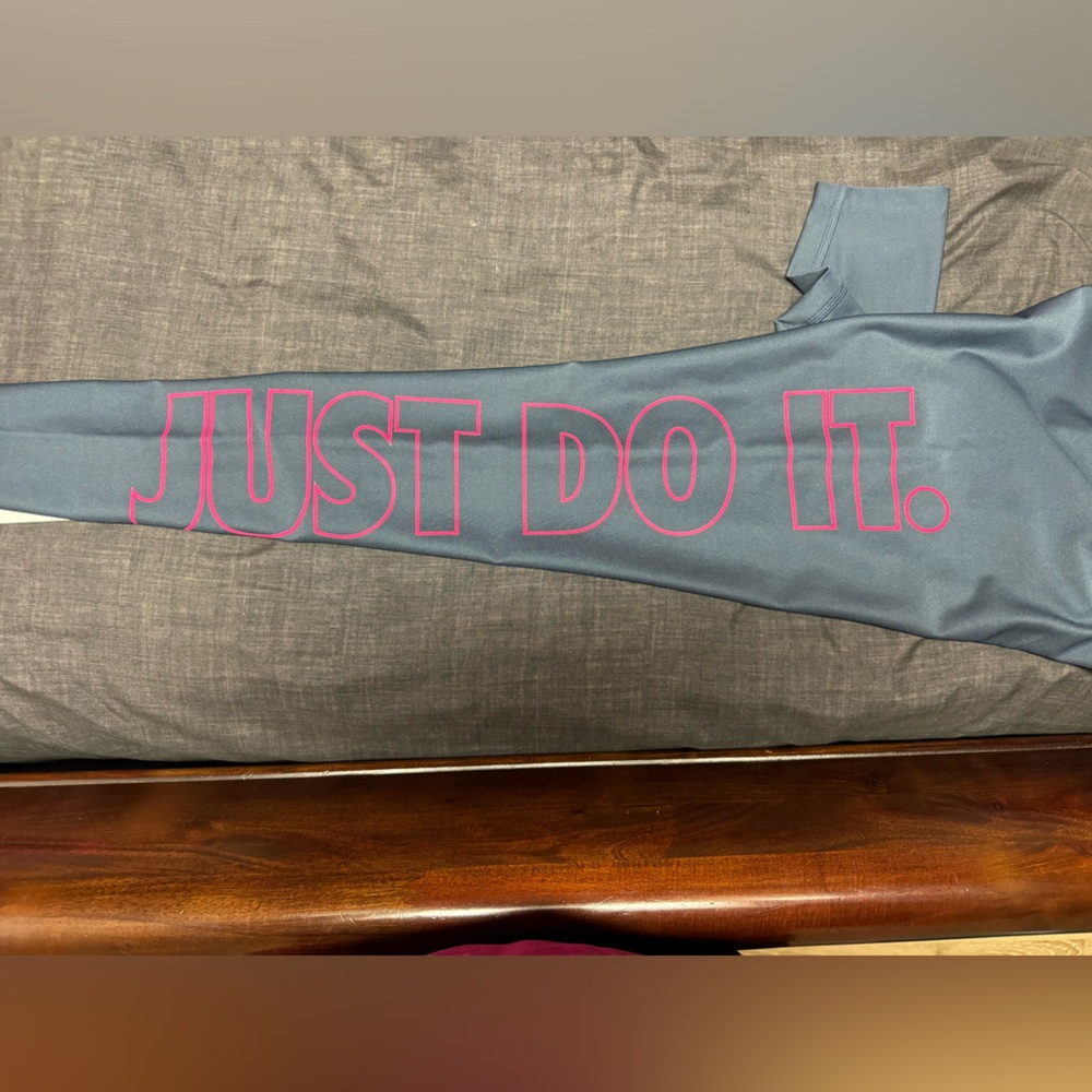 Nike leggings